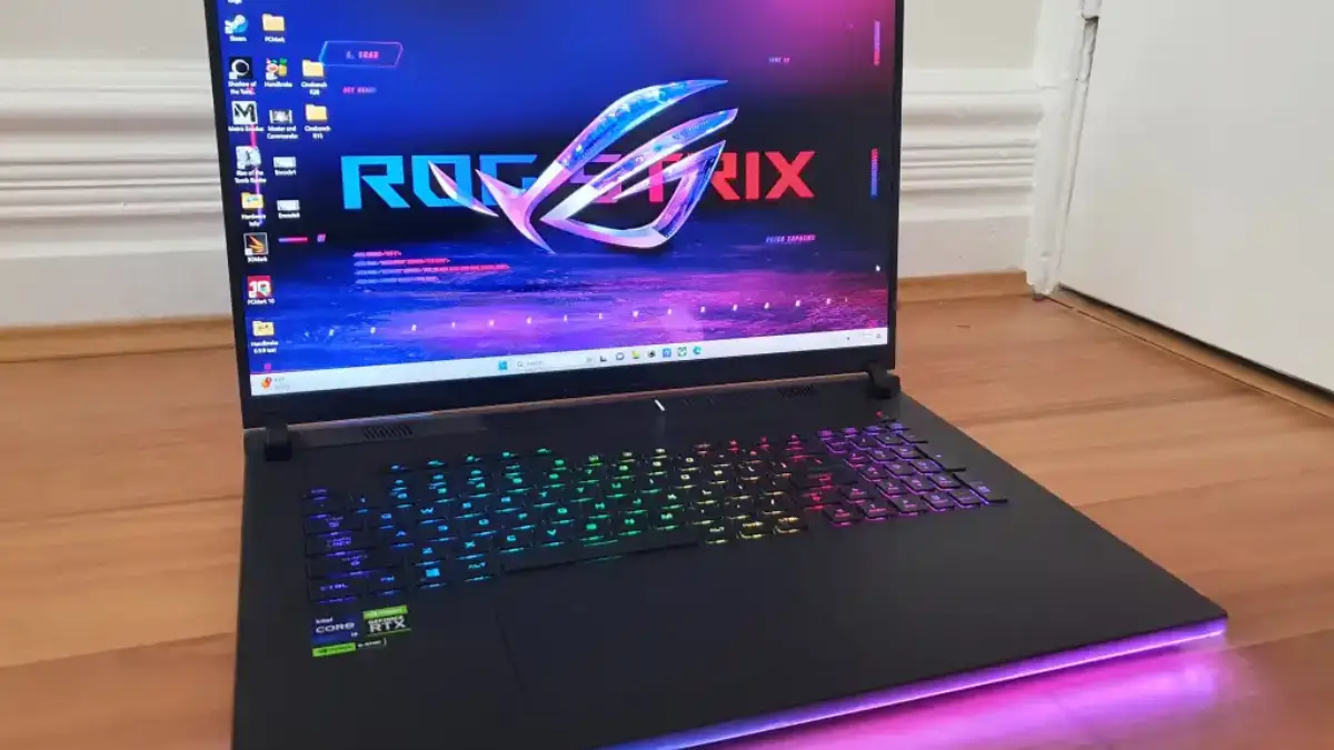 طراحی ظاهری لپ تاپ ایسوس ROG Strix G18 G814JI-B